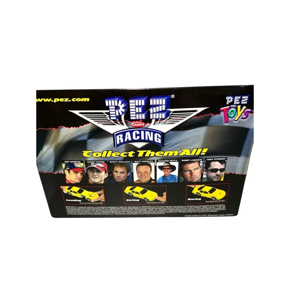 Blue Nascar Racing #43 Richard Petty PEZ Candy Dispenser‎ Pull And Go Toy Car